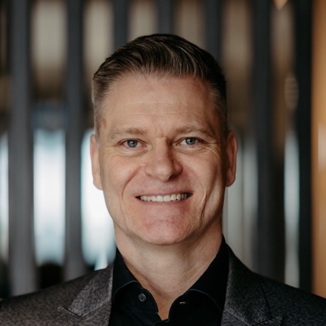 Portrait von Leif Kania, Geschäftsführer des Küchen Spezial Verbunds